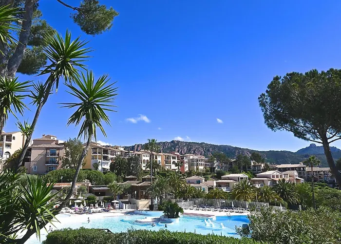 L'esquinade - Fh205 By Interhome * Saint-Raphaël