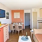 L'esquinade - Fh205 By Interhome